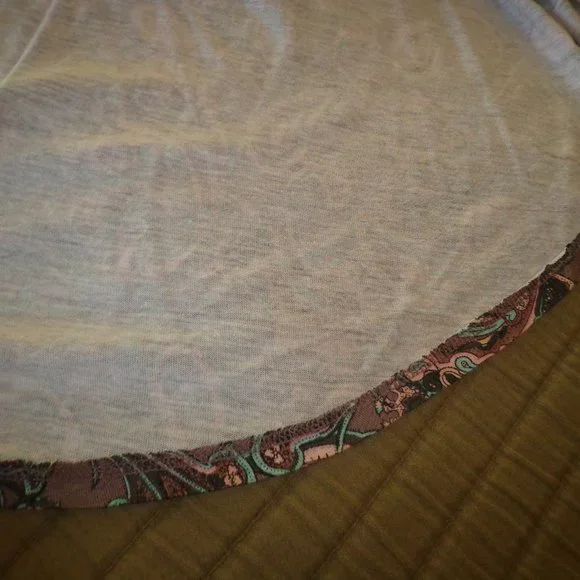 BRAND NEW Wrap Paisley Dress 2 Dusty Rose Short Raglan Sleeves Scoop Tie Neck - Picture 12 of 16